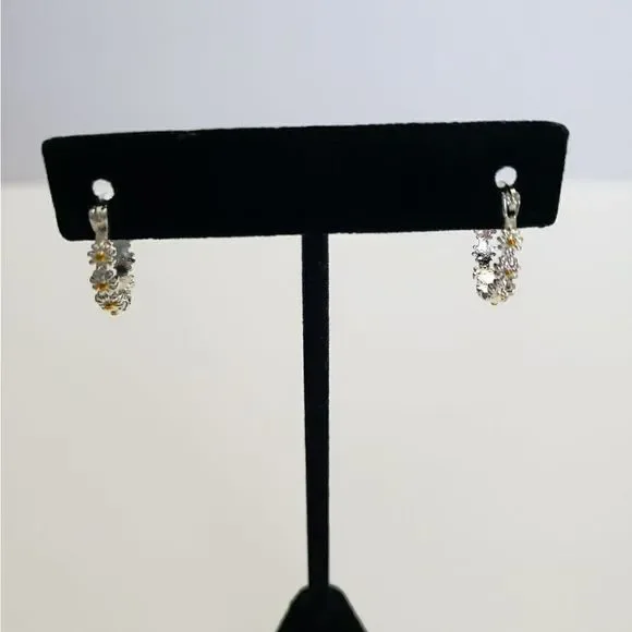 Women's Daisy Hoop Earrings - Picture 2 of 5